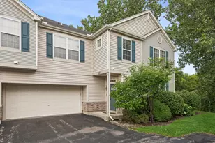 641 Bridle Ct, Lakemoor, IL 60051 - Photo 1
