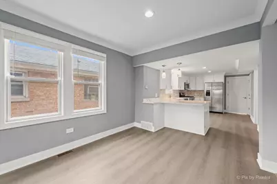 5252 N Mulligan Avenue, Chicago, IL 60630 - Photo 21