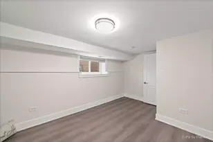 5252 N Mulligan Ave, Chicago, IL 60630 - Photo 33