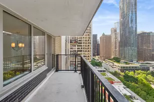 400 E Randolph St, Chicago, IL 60601 - Photo 17