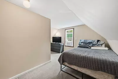 2407 Hermon Avenue, Zion, IL 60099 - Photo 11
