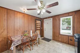 2407 Hermon Ave, Zion, IL 60099 - Photo 7