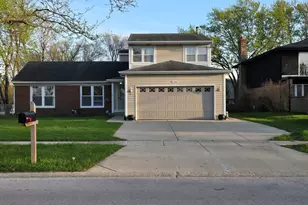 1203 Timber Dr, Elk Grove Village, IL 60007 - Photo 1