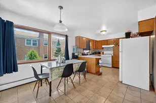 227 S Hale St, Addison, IL 60101 - Photo 21