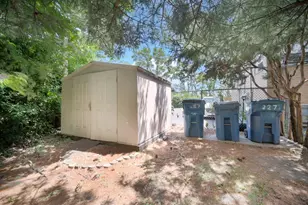 227 S Hale St, Addison, IL 60101 - Photo 43