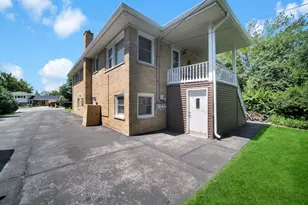 227 S Hale St, Addison, IL 60101 - Photo 39
