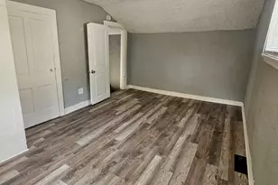 218 Oakwood Ave, Rockford, IL 61101 - Photo 15