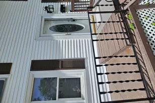 218 Oakwood Ave, Rockford, IL 61101 - Photo 3