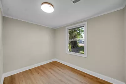 2429 Garden Street, Joliet, IL 60435 - Photo 11