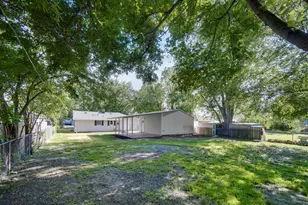 2429 Garden St, Joliet, IL 60435 - Photo 15