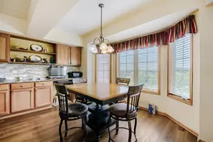 7710 Greenway Blvd, Tinley Park, IL 60487 - Photo 7