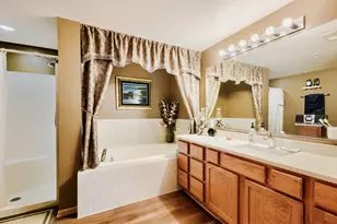 7710 Greenway Blvd, Tinley Park, IL 60487 - Photo 13