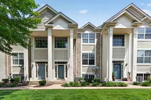 941 Summit Creek Dr, Shorewood, IL 60404 - Photo 1