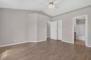 941 Summit Creek Dr, Shorewood, IL 60404 - Photo 17