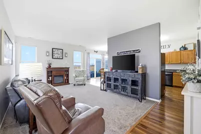 8412 Sawyer Court, Joliet, IL 60431 - Photo 3