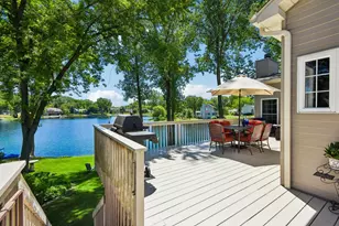 605 Tulip Cir, Island Lake, IL 60042 - Photo 29