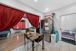 2247 S 49th Ave, Cicero, IL 60804 - Photo 9