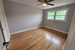 8040 Laramie Ave, Burbank, IL 60455 - Photo 9