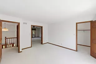 107 Roxborough Pl, Inverness, IL 60010 - Photo 23