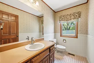 107 Roxborough Pl, Inverness, IL 60010 - Photo 17