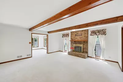 107 Roxborough Place, Inverness, IL 60010 - Photo 7