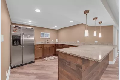 7737 Meade Avenue, Burbank, IL 60459 - Photo 17