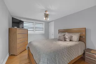 7737 Meade Ave, Burbank, IL 60459 - Photo 15