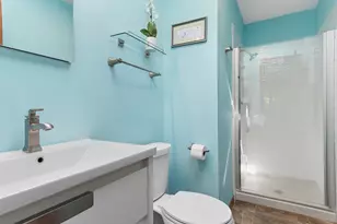 6601 MacArthur Dr, Woodridge, IL 60517 - Photo 9