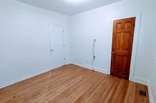 834 N Kolin Ave, Chicago, IL 60651 - Photo 15