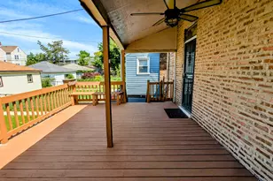 834 N Kolin Ave, Chicago, IL 60651 - Photo 29