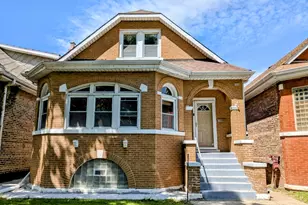 834 N Kolin Ave, Chicago, IL 60651 - Photo 1