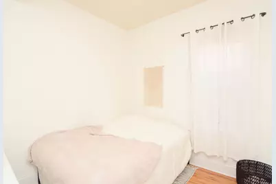 1314 W Roscoe Street #2, Chicago, IL 60657 - Photo 9