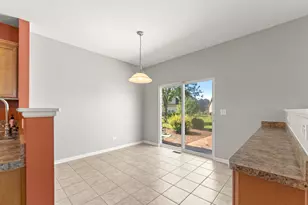 15822 Cove Cir, Plainfield, IL 60544 - Photo 11