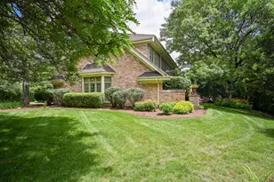 [Address not provided], Burr Ridge, IL 60527 - Photo 51
