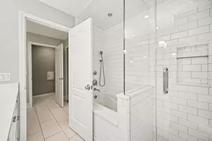 [Address not provided], Burr Ridge, IL 60527 - Photo 41