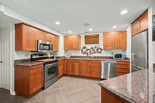 [Address not provided], Burr Ridge, IL 60527 - Photo 45