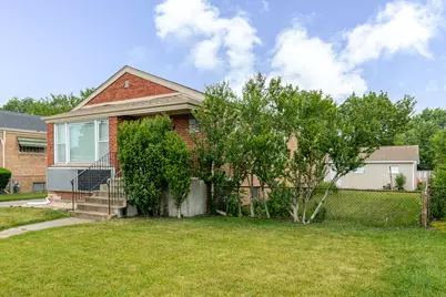 690 E Sibley Boulevard, Dolton, IL 60419 - Photo 3