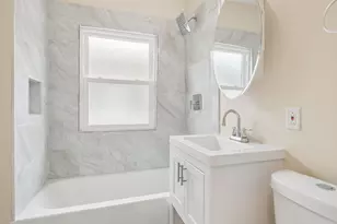 1018 S 10th Ave, Maywood, IL 60153 - Photo 5