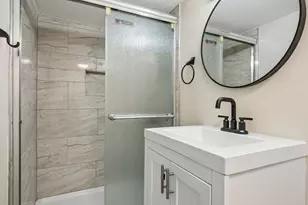 1018 S 10th Ave, Maywood, IL 60153 - Photo 13