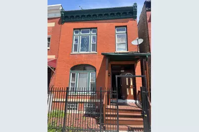 2724 W Jackson Boulevard, Chicago, IL 60612 - Photo 1