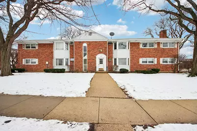 527 W Eastman Street #2C, Arlington Heights, IL 60005 - Photo 1