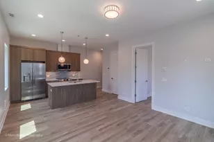 6302 S Champlain Ave, Chicago, IL 60637 - Photo 3