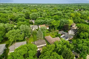 1520 Lark Ln, Naperville, IL 60565 - Photo 27