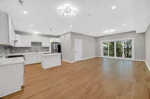 3225 S Halsted St, Chicago, IL 60608 - Photo 5