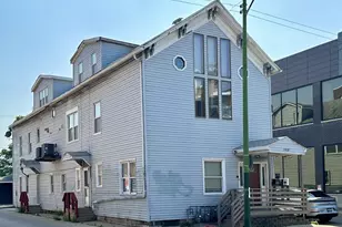 2458 N Clybourn Ave, Chicago, IL 60614 - Photo 1