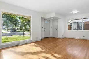 2213 Mayfair Ave, Westchester, IL 60154 - Photo 3