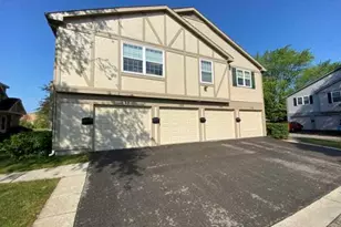 132 Brookwood Ct, Vernon Hills, IL 60061 - Photo 17