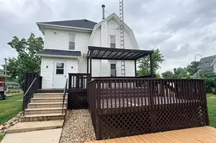 217 W Chestnut St, Compton, IL 61318 - Photo 7
