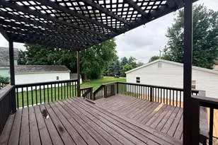 217 W Chestnut St, Compton, IL 61318 - Photo 37