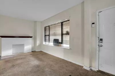 7011 S Calumet Avenue, Chicago, IL 60637 - Photo 3